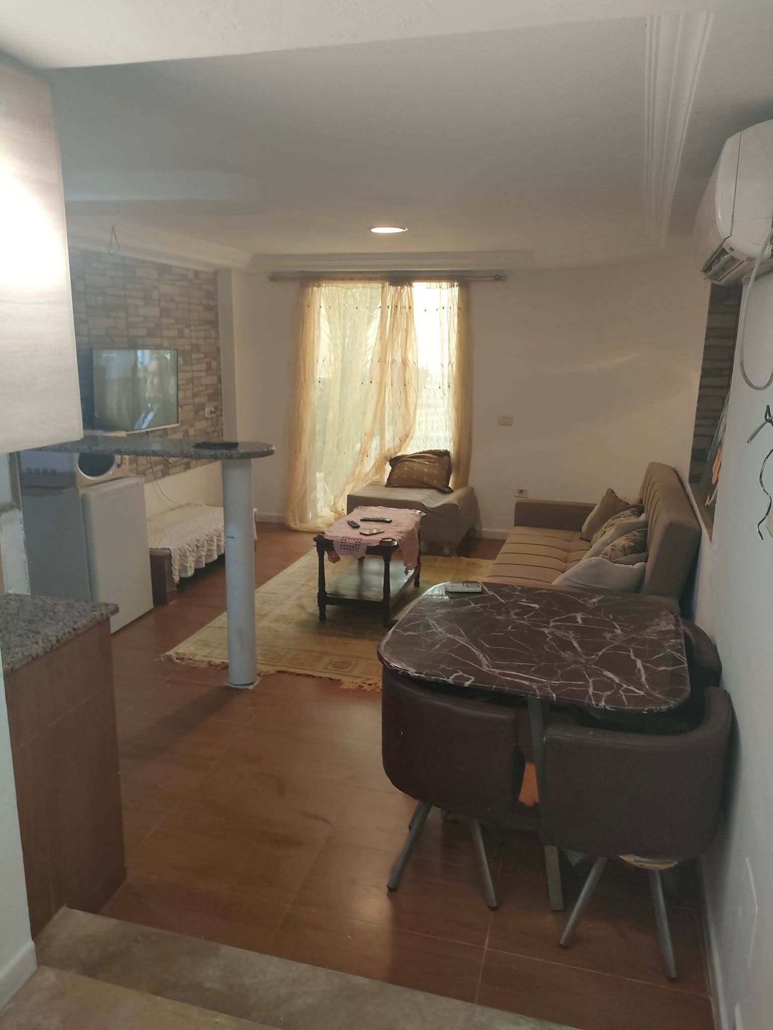 Soliman&nbsp;Cite Hotel Des Andalous&nbsp;Location vacances&nbsp;Appart. 2 pi�ces&nbsp;Appartements  tr�s bien �quip�