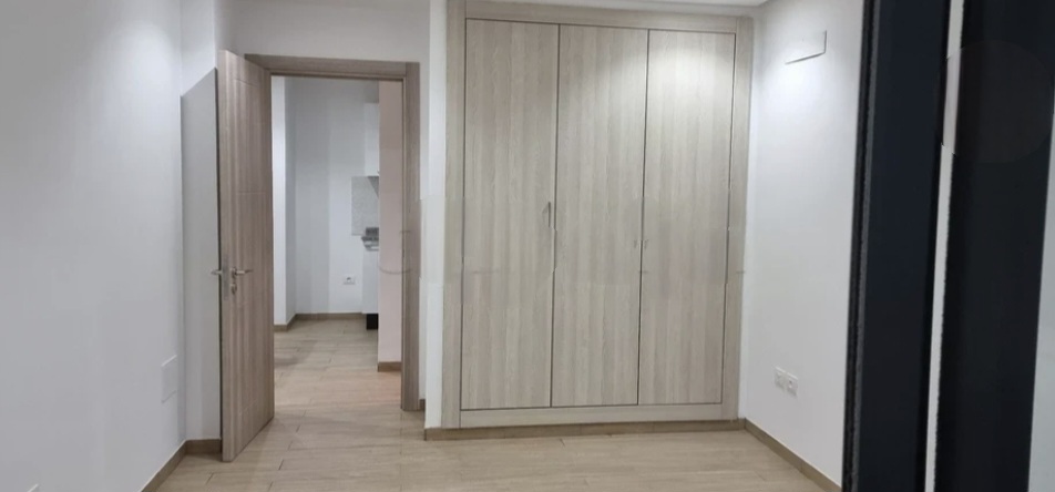 Ariana Ville&nbsp;Cite Ennasr 2&nbsp;Location&nbsp;Appart. 2 pi�ces&nbsp;Appartement a ennaser avec terrasse
