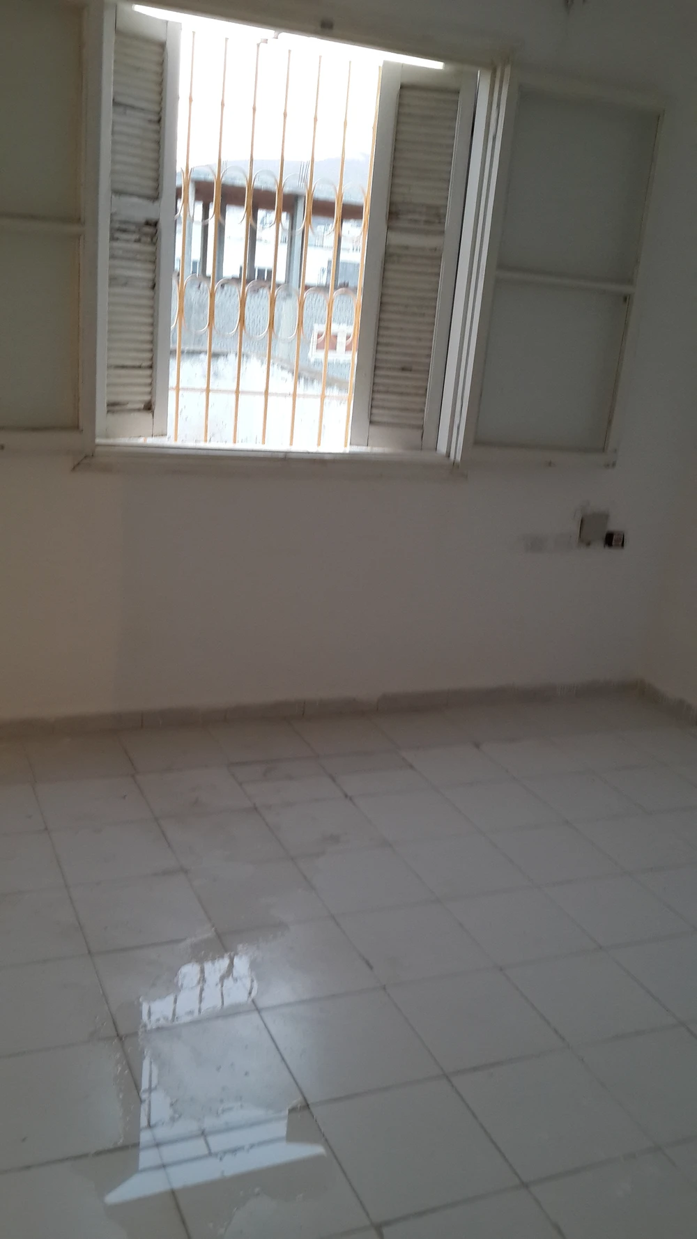 Raoued&nbsp;Cite El Ghazala 1&nbsp;Location&nbsp;Appart. 2 pi�ces&nbsp;Cartier calme et s�curis�