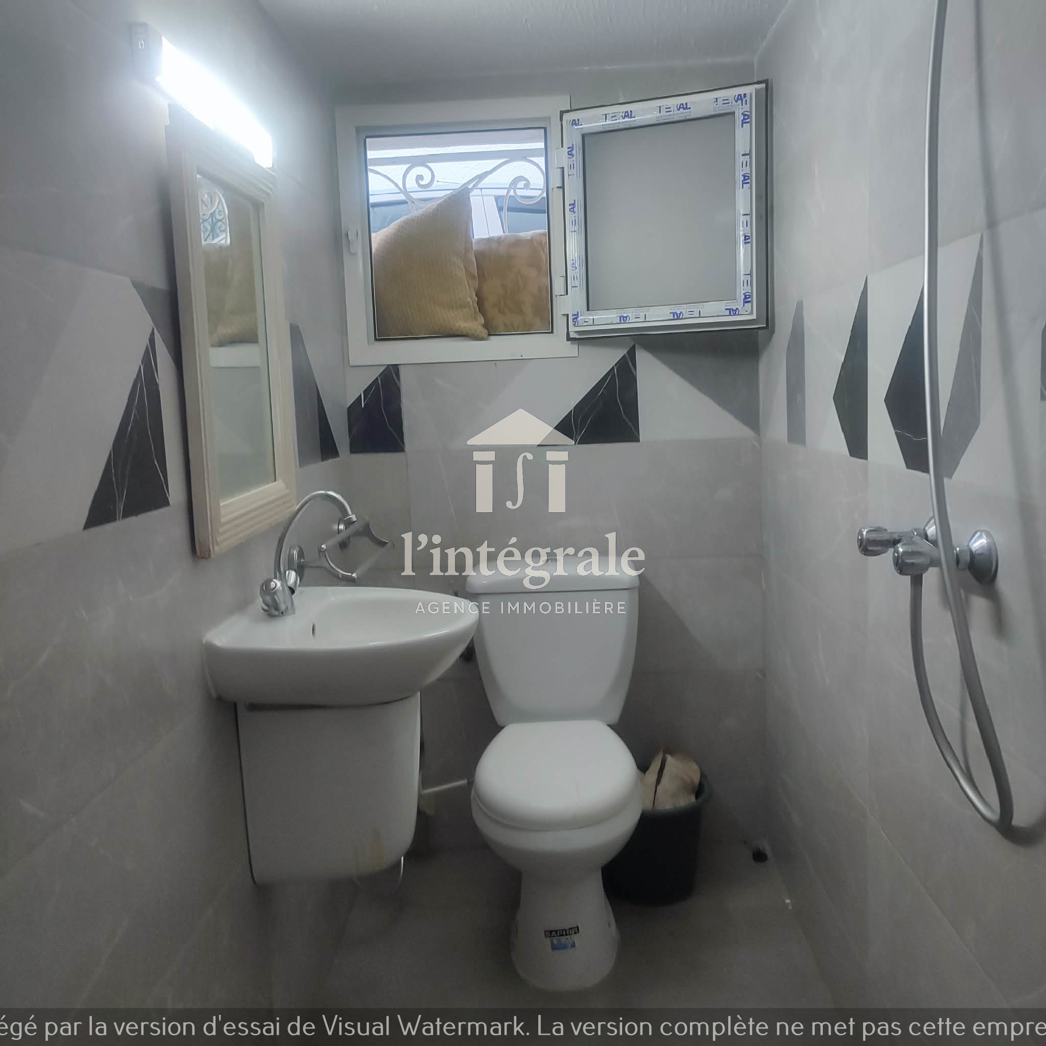 Ariana Ville&nbsp;El Menzah 5&nbsp;Location&nbsp;Appart. 2 pi�ces&nbsp;Studio menzah5