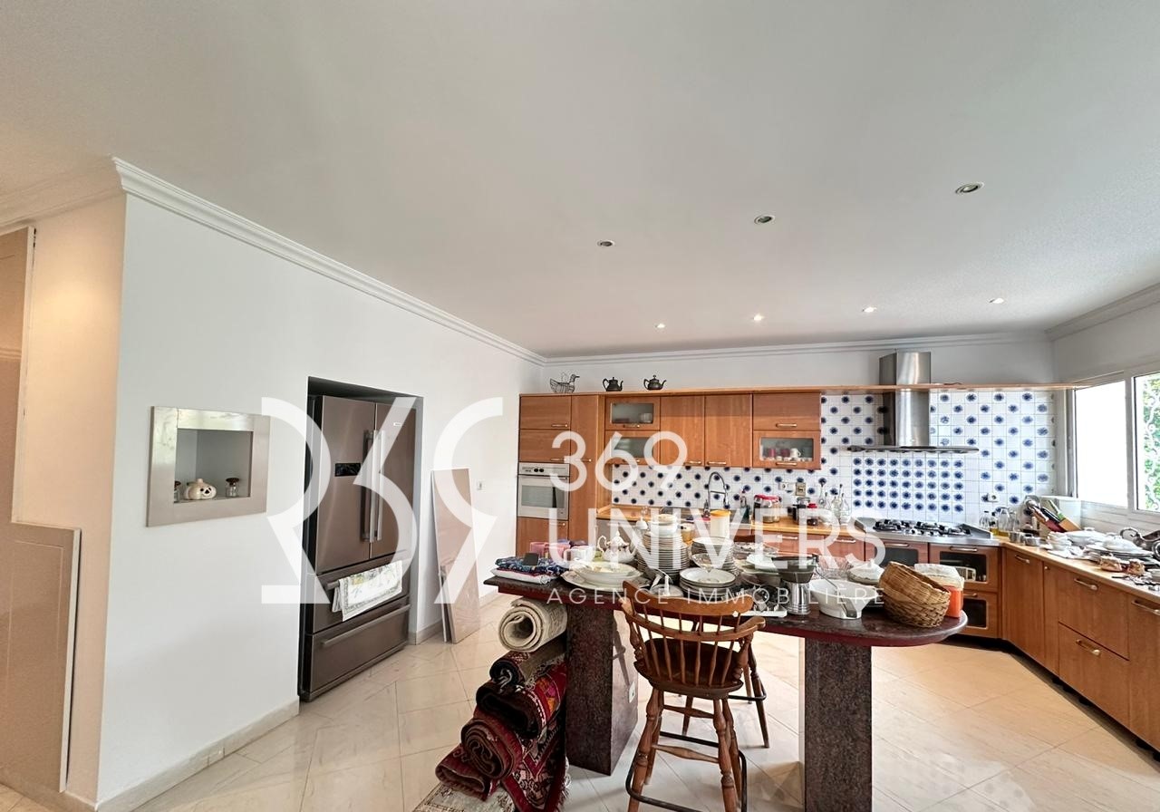 La Marsa&nbsp;Gammart&nbsp;Location&nbsp;Duplex&nbsp;Duplex meubl� � gammarth ref rd040