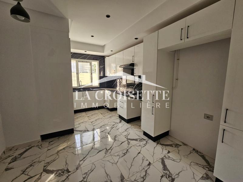 Ain Zaghouan&nbsp;Ain Zaghouan&nbsp;Location&nbsp;Appart. 4 pi�ces&nbsp;Etage de villa s3 � ain zaghouan nord zel0600