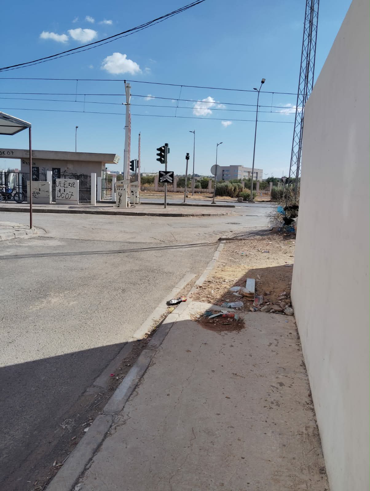 Mannouba&nbsp;La Mannouba&nbsp;Location&nbsp;Autre&nbsp;Deux locaux commerciaux