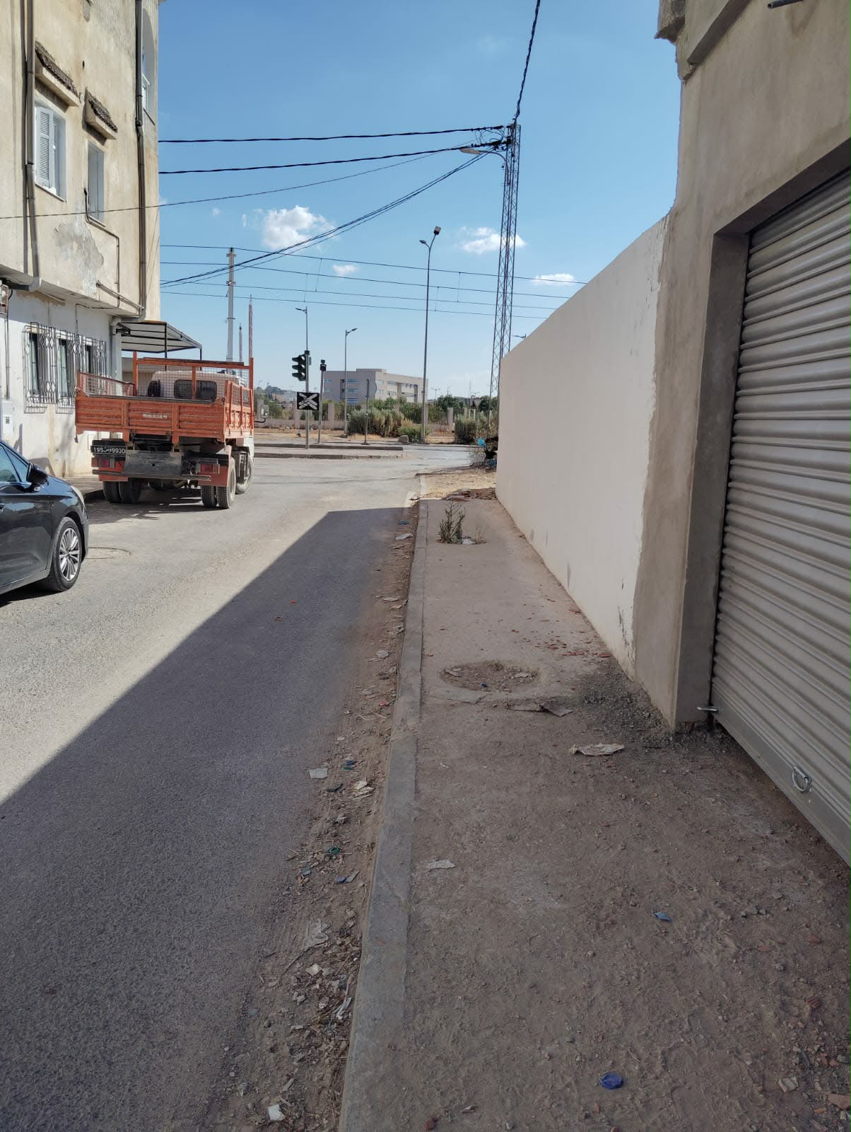 Mannouba&nbsp;La Mannouba&nbsp;Location&nbsp;Autre&nbsp;Deux locaux commerciaux