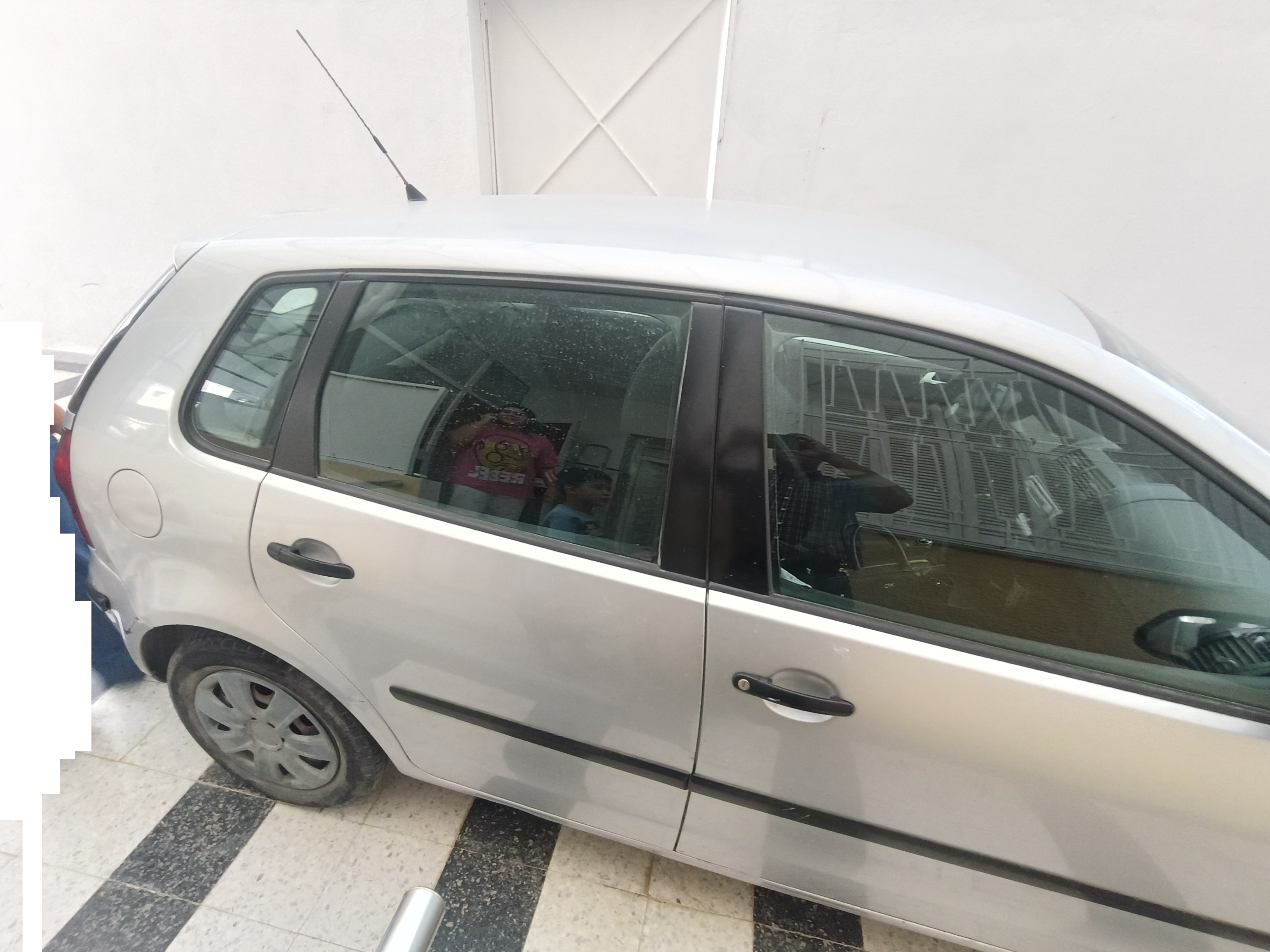 Ariana Ville&nbsp;Nouvelle Ariana&nbsp;Volkswagen&nbsp;Polo 5&nbsp;Voiture polo 1er main ann�e 2008 sans climatiseur