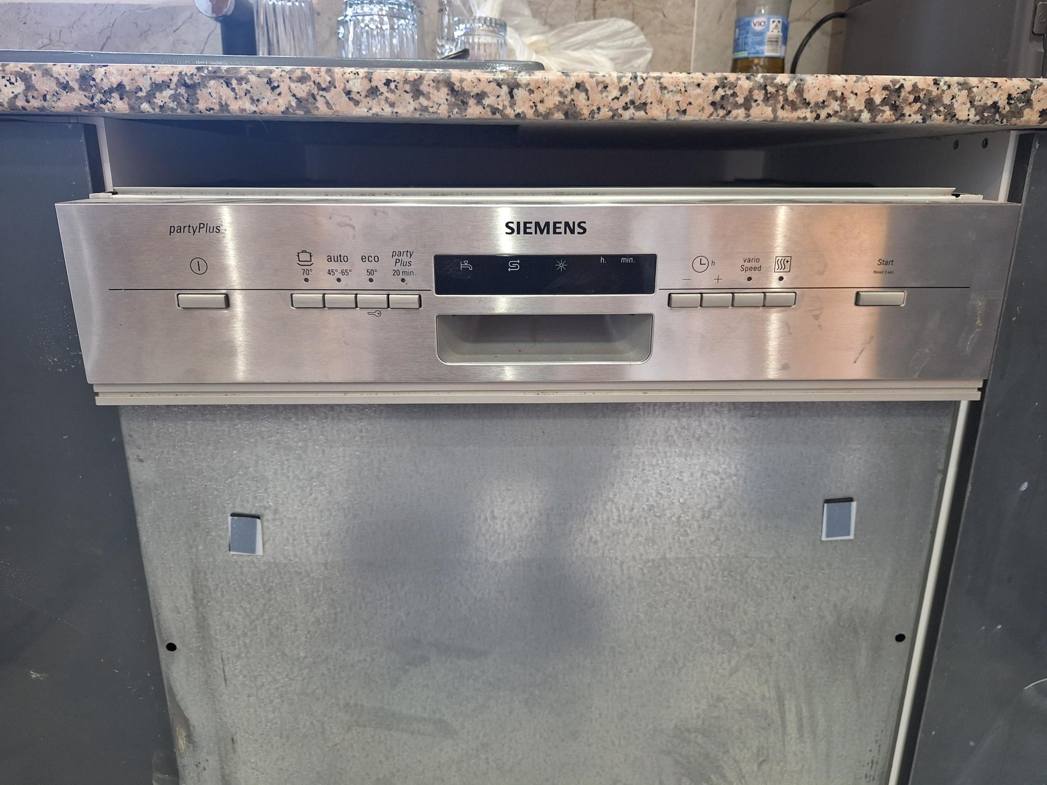 Nabeul&nbsp;Nabeul&nbsp;Lave-vaisselle&nbsp;Autre&nbsp;Lave vaiselle siemens moderne w jdida