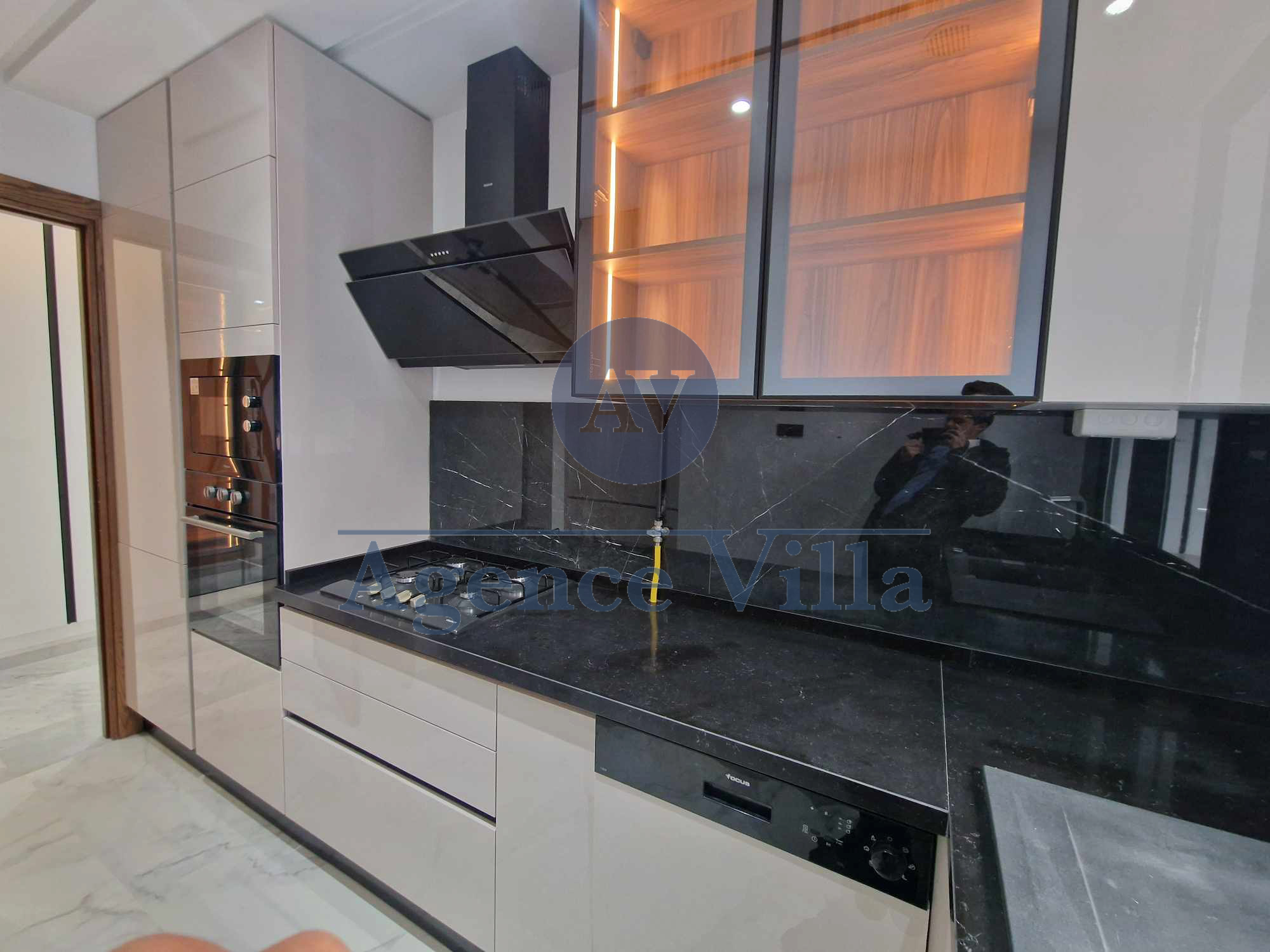 Ain Zaghouan&nbsp;Ain Zaghouan&nbsp;Location&nbsp;Appart. 3 pi�ces&nbsp;Appartement s2 avec balcon � ain zaghouan