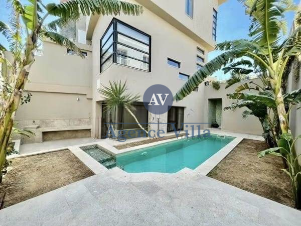 La Marsa&nbsp;Gammart&nbsp;Location&nbsp;Maisons&nbsp;Villa meubl�e avec piscine � gammarth