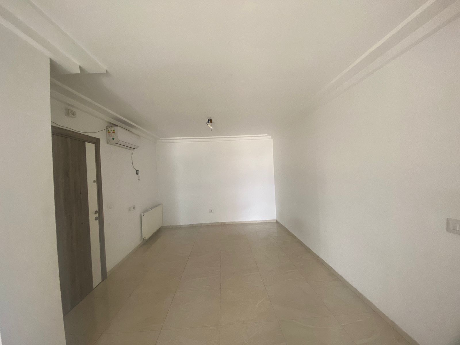 Raoued&nbsp;Cite Ennkhilet&nbsp;Location&nbsp;Appart. 2 pi�ces&nbsp;Salon et chambre