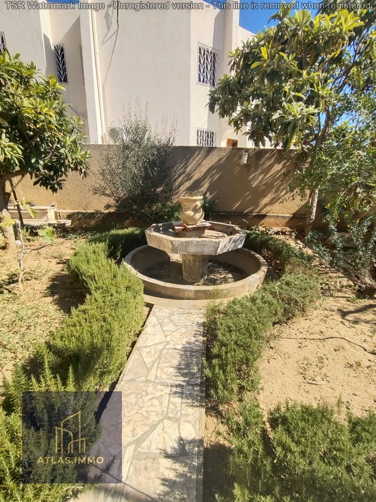 Ariana Ville&nbsp;El Menzah 8&nbsp;Vente&nbsp;Maisons&nbsp;Menzah8 vnt villa
