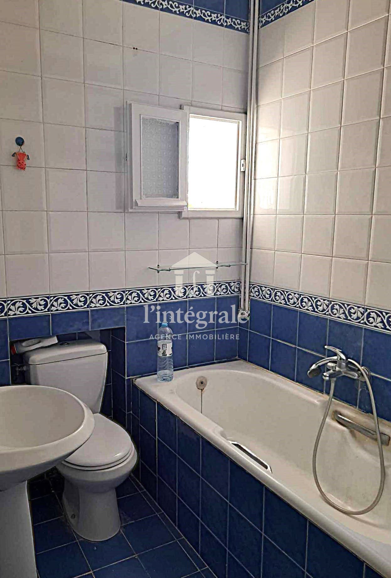 El Menzah&nbsp;El Manar 1&nbsp;Location&nbsp;Maisons&nbsp;Triplex exceptionnel � usage mixte
