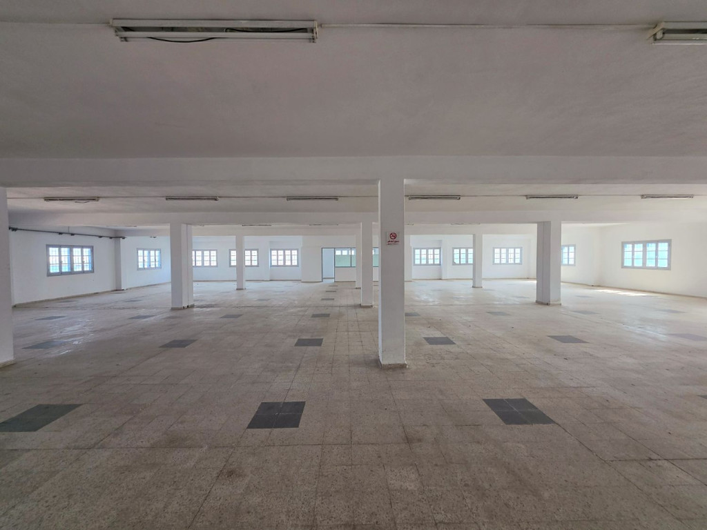 El Mourouj&nbsp;Cite El Mourouj 3 Bis&nbsp;Bureaux & Commerces&nbsp;Fond de Commerce&nbsp;Local salle de sport 600 m el mourouj