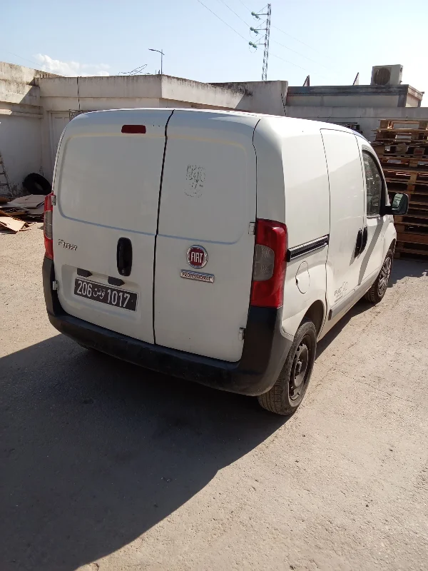 Rades&nbsp;Zone Industrielle 1&nbsp;Fiat&nbsp;Fiorino&nbsp;Fiat fiorino