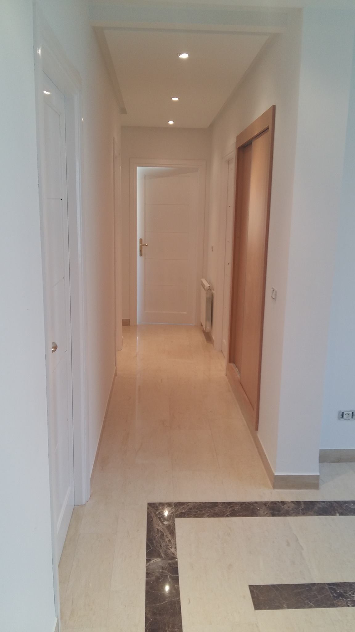 Mnihla&nbsp;Jardins d'el Menzah&nbsp;Location&nbsp;Appart. 3 pi�ces&nbsp;Appartement � usage exclusivement bureautique