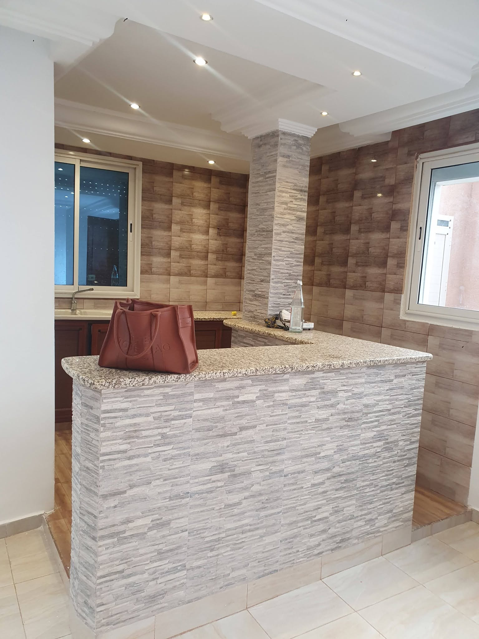 El Menzah&nbsp;El Manar 1&nbsp;Location&nbsp;Appart. 2 pi�ces&nbsp;Joli appartement s2 au rdc vide