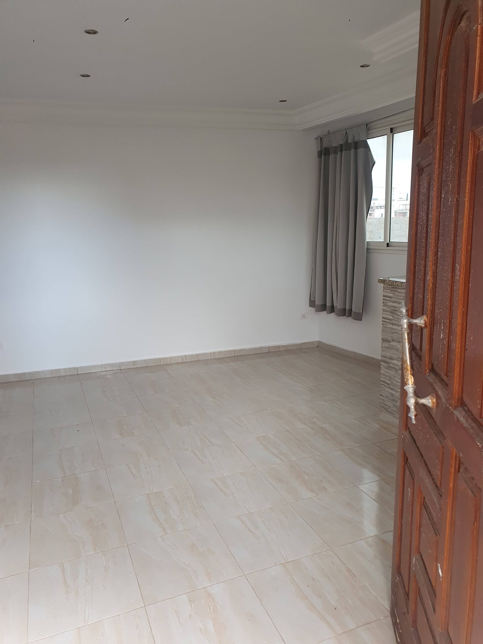 El Menzah&nbsp;El Manar 1&nbsp;Location&nbsp;Appart. 2 pi�ces&nbsp;Joli appartement s2 au rdc vide