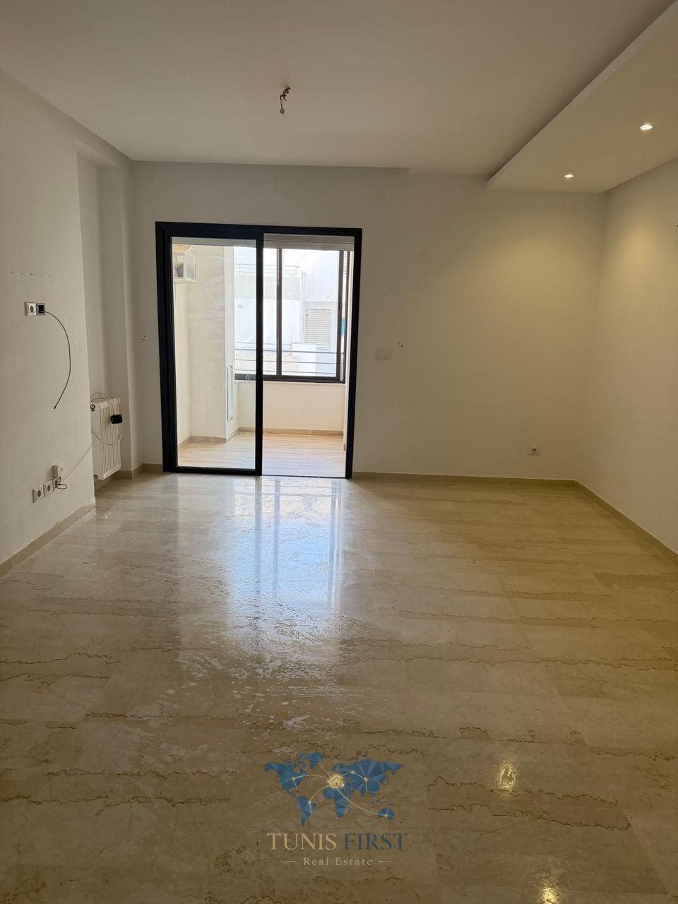 La Soukra&nbsp;La Soukra&nbsp;Location&nbsp;Appart. 3 pi�ces&nbsp;Appartement s2 vide � la soukra