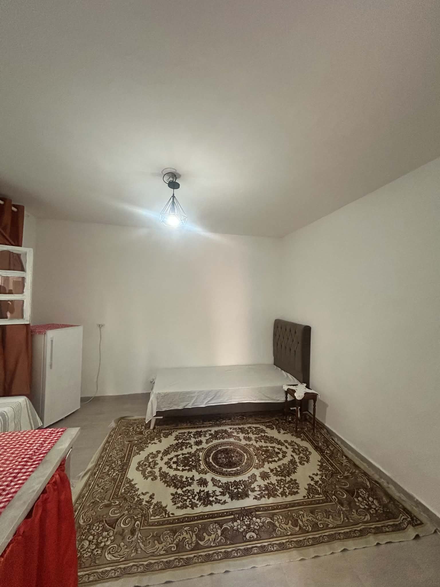 Cite El Khadra&nbsp;Cite Jardins&nbsp;Location&nbsp;Appart. 1 pi�ce&nbsp;Studio meubl� � alain savary